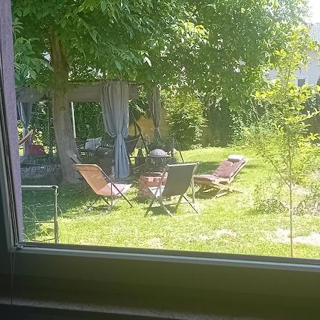 Art Room With Outdoor Living לובליאנה מראה חיצוני תמונה