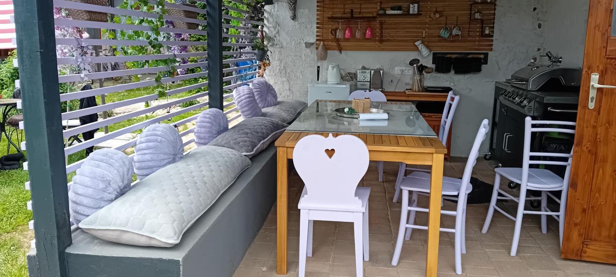 Art Room With Outdoor Living לובליאנה מראה חיצוני תמונה